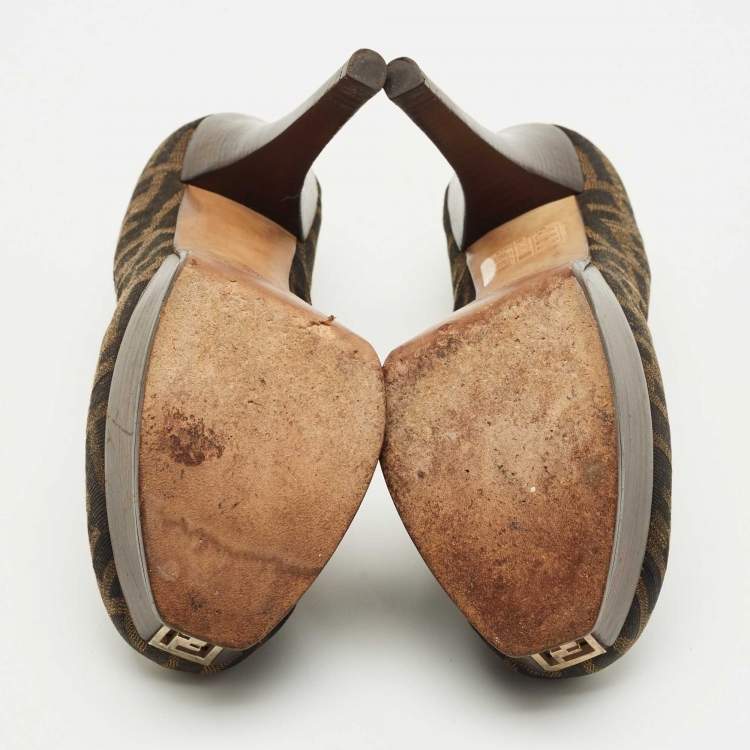 Pre Owned Fendi Brown Zucca Canvas Fendista Platform Pumps Size 37.5