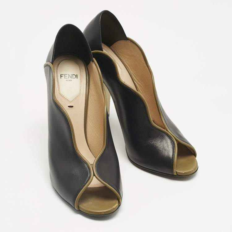 Pre Owned Fendi Black Leather Scallop Lined Peep Toe Pumps Size 37