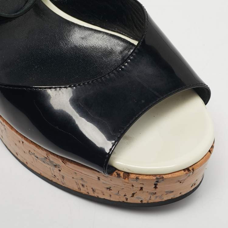 Pre Owned Fendi Black Patent Leather Cork Wedge Sandals Size 38.5