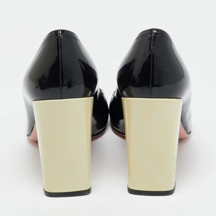 Pre Owned Fendi Black/Cream Patent Leather Block Heel Pumps Size 40