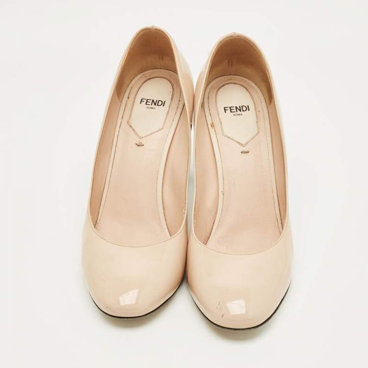 Pre Owned Fendi Beige Patent Leather Round Toe Block Heel Pumps Size 40
