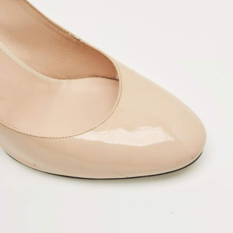 Pre Owned Fendi Beige Patent Leather Round Toe Block Heel Pumps Size 40
