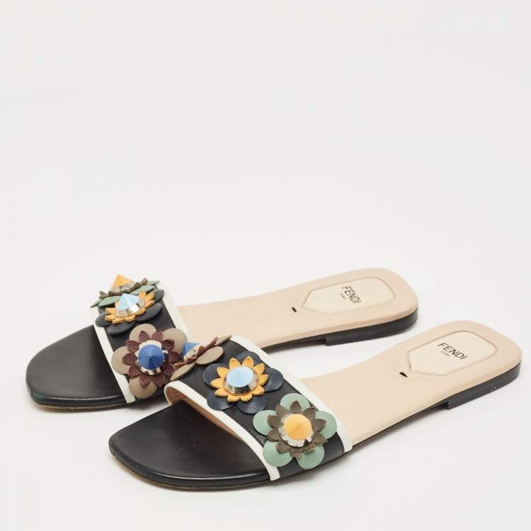 Pre Owned Fendi Black/White Leather Flowerland Flat Slide Size 40