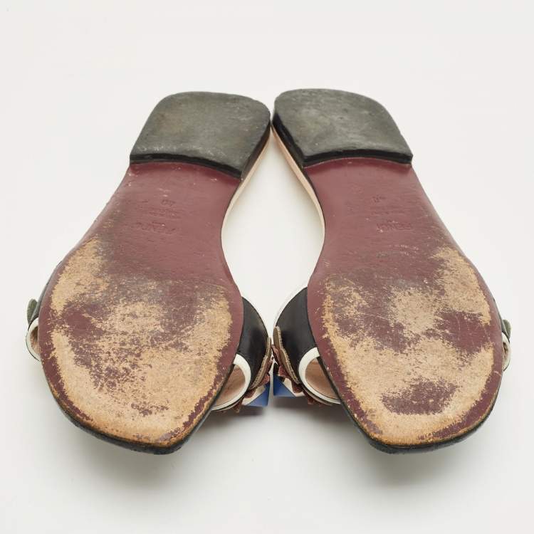 Pre Owned Fendi Black/White Leather Flowerland Flat Slide Size 40