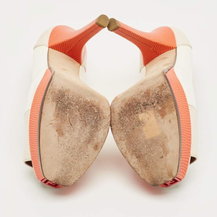 Pre Owned Fendi Cream/Orange Lizard Embossed Leather Fendista Peep Toe Pumps Size 37,5