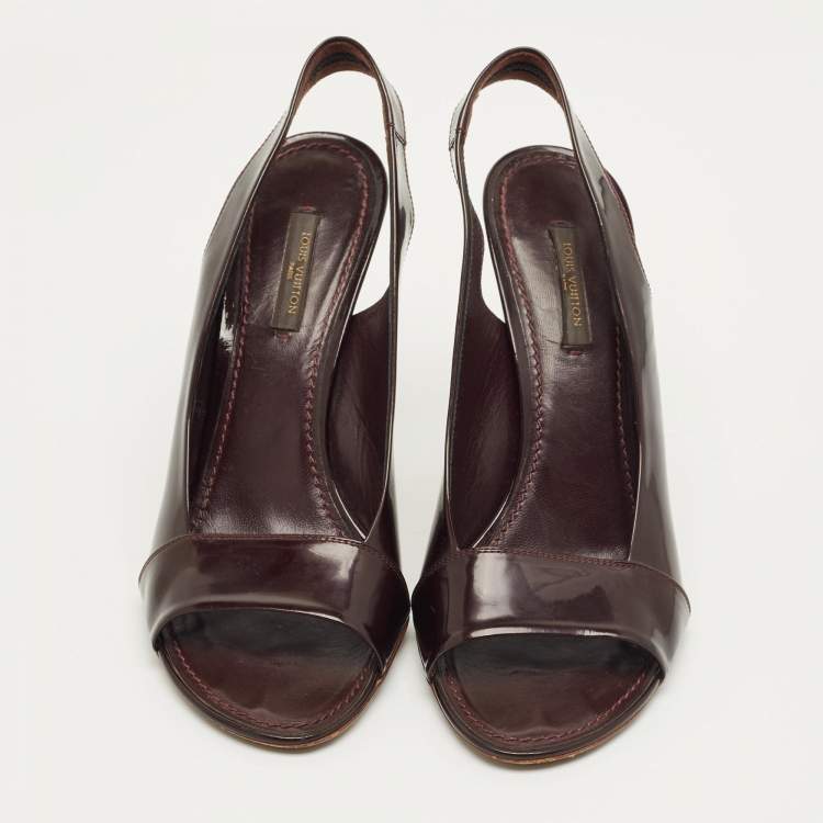 Pre Owned Fendi Burgundy Patent Leather Ankle Strap Sandals Size 38