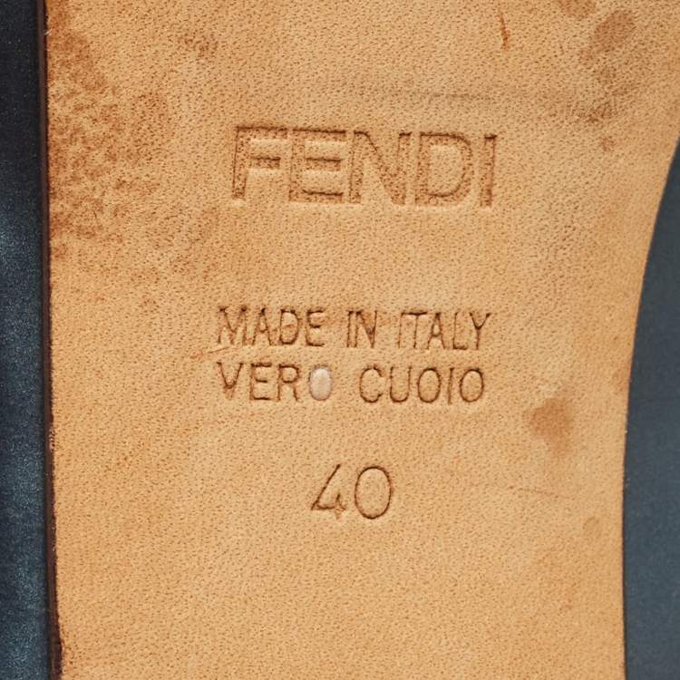 مملوكة مسبقًا Fendi Grey Patent Leather Superstar Platform Pumps Size 40