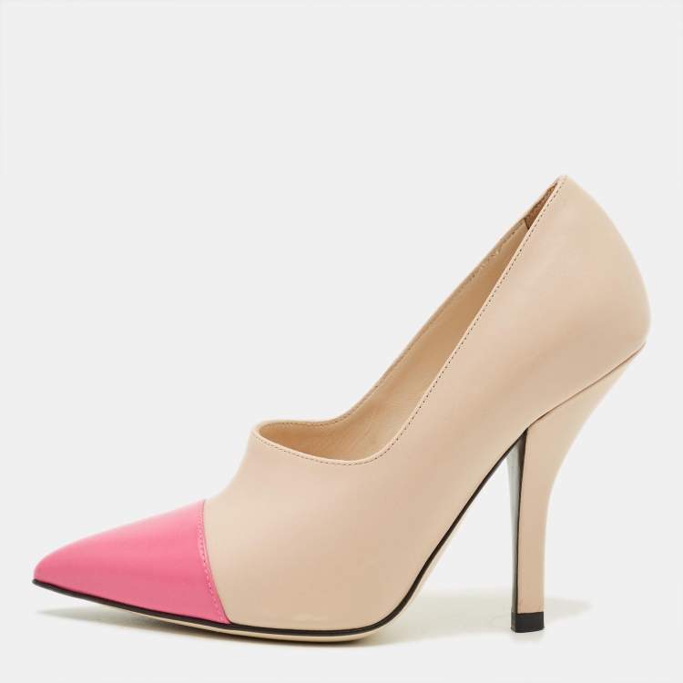 Pre Owned Fendi  Beige/Pink Leather Pointed Toe Pumps Size 35