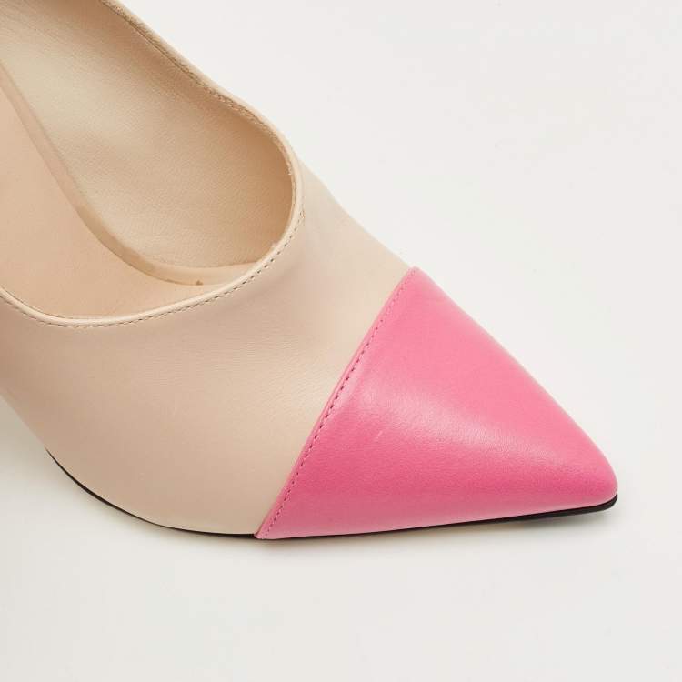 Pre Owned Fendi  Beige/Pink Leather Pointed Toe Pumps Size 35