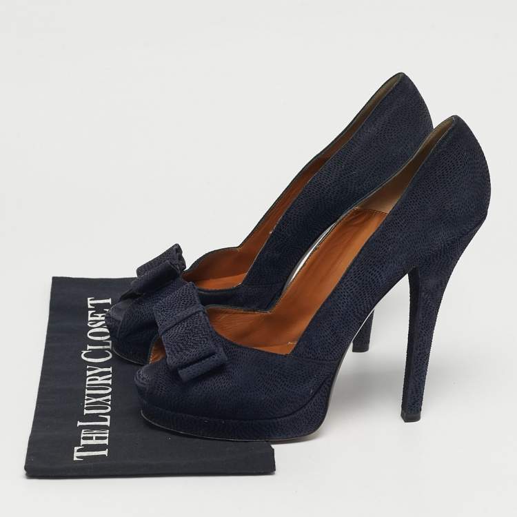 مملوكة مسبقًا Fendi Size 41 Navy Blue Suede Bow Peep Toe Platform Pumps