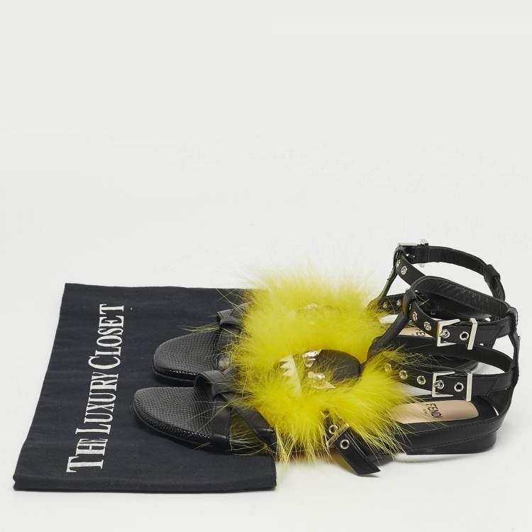 Pre Owned Fendi Size 35 Black/Yellow Leather and Fur Monster Gladiator Flat Sandals