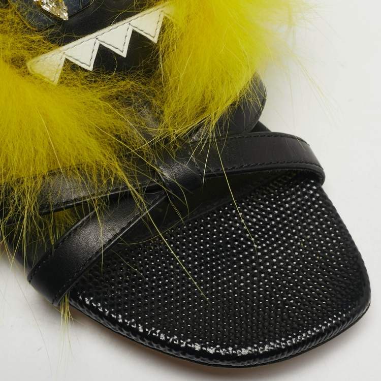 Pre Owned Fendi Size 35 Black/Yellow Leather and Fur Monster Gladiator Flat Sandals