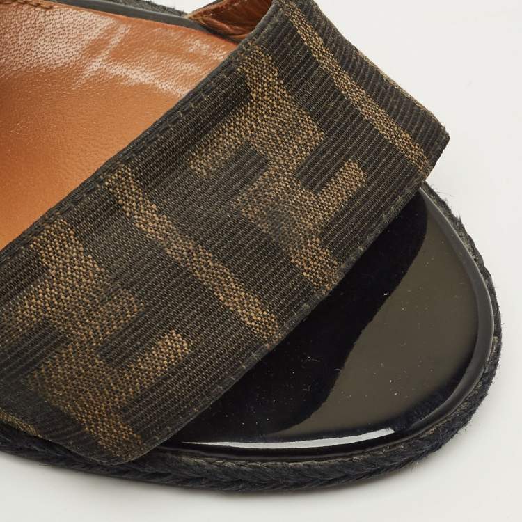 Pre Owned Fendi Size 37 Black Zucca Canvas and Patent Leather Wedge Slide Sandals