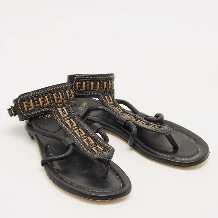 Pre Owned Fendi Size 35 Black/Brown Leather Ankle Strap Flat Sandals