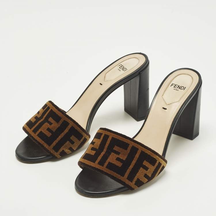 Pre Owned Fendi FF Size 37.5 Brown Leather and  Velvet FF Logo Slide Sandals