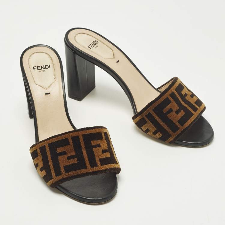 Pre Owned Fendi FF Size 37.5 Brown Leather and  Velvet FF Logo Slide Sandals