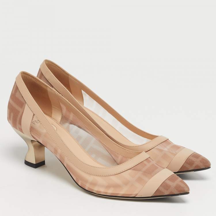 Pre Owned Fendi Colibri Size 36 Beige/Brown Zucca Mesh and Leather Pumps