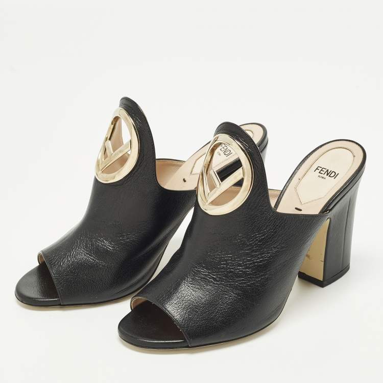 Pre Owned Fendi Size 38 Black Leather F Logo Mules