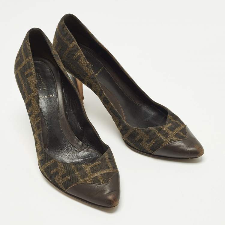 Pre Owned Fendi Size 38 Brown Zucca Canvas and Leather Pointed Toe Pumps