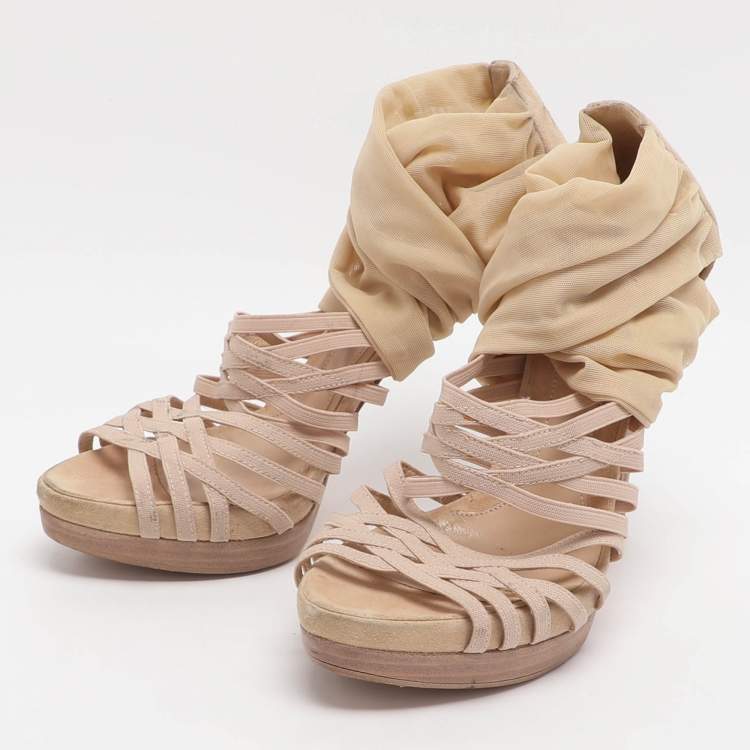 Pre Owned Fendi Strappy Size 35.5 Beige Elastane, Mesh and Suede Sandals