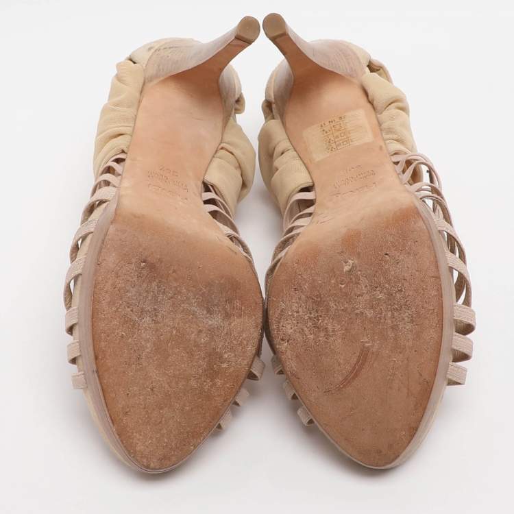 Pre Owned Fendi Strappy Size 35.5 Beige Elastane, Mesh and Suede Sandals