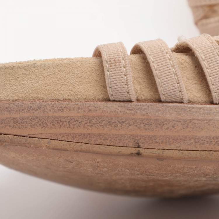 Pre Owned Fendi Strappy Size 35.5 Beige Elastane, Mesh and Suede Sandals