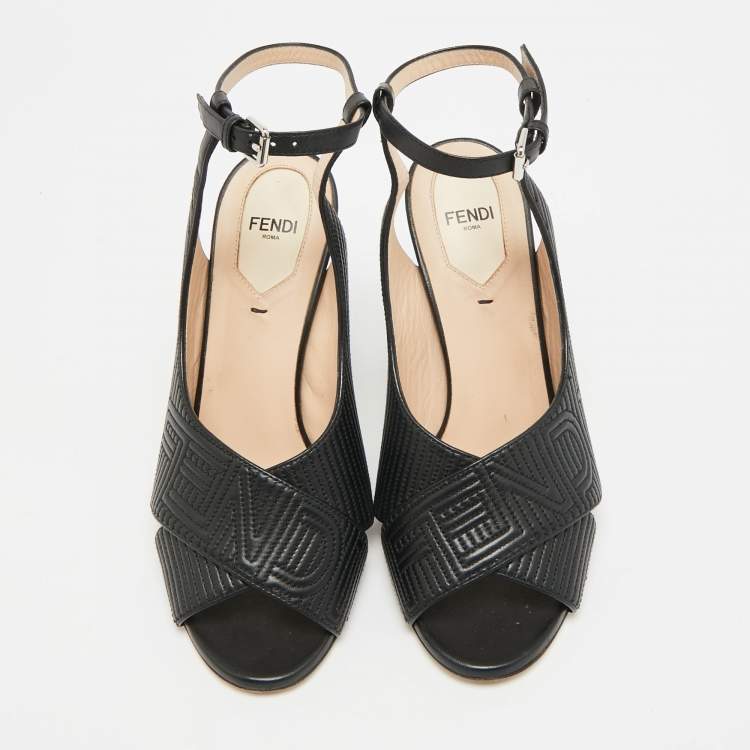 Pre Owned Fendi Size 37 Black Leather Ankle Strap Sandals