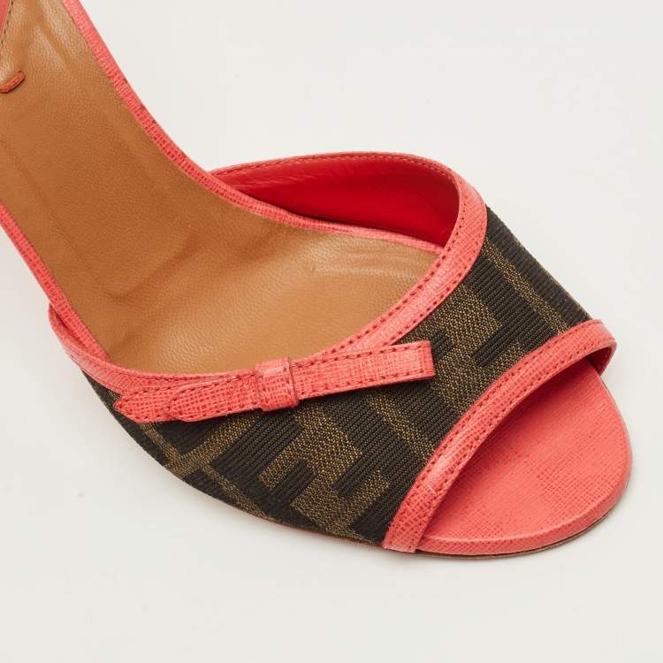 Pre Owned Fendi Size 37 Pink/Brown Zucca Canvas and Leather Bow Slide Sandals