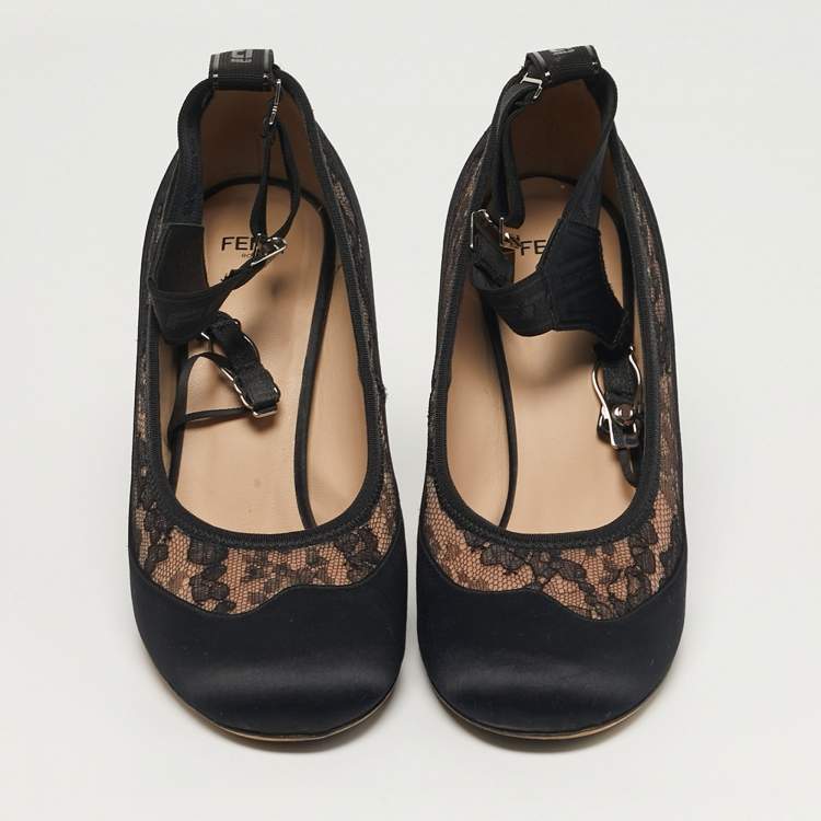 Pre Owned Fendi Promenade Size 39 Black Lace and Mesh Pumps