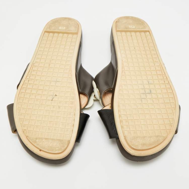 Pre Owned Fendi Size 41 Brown Leather Stud Embellished Flower Flat Slides