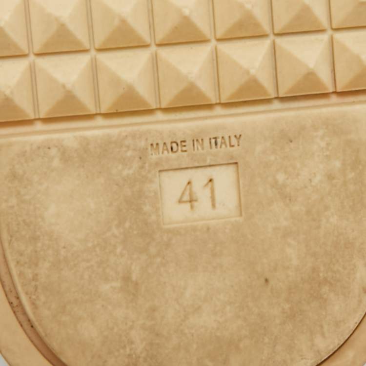 Pre Owned Fendi Size 41 Brown Leather Stud Embellished Flower Flat Slides