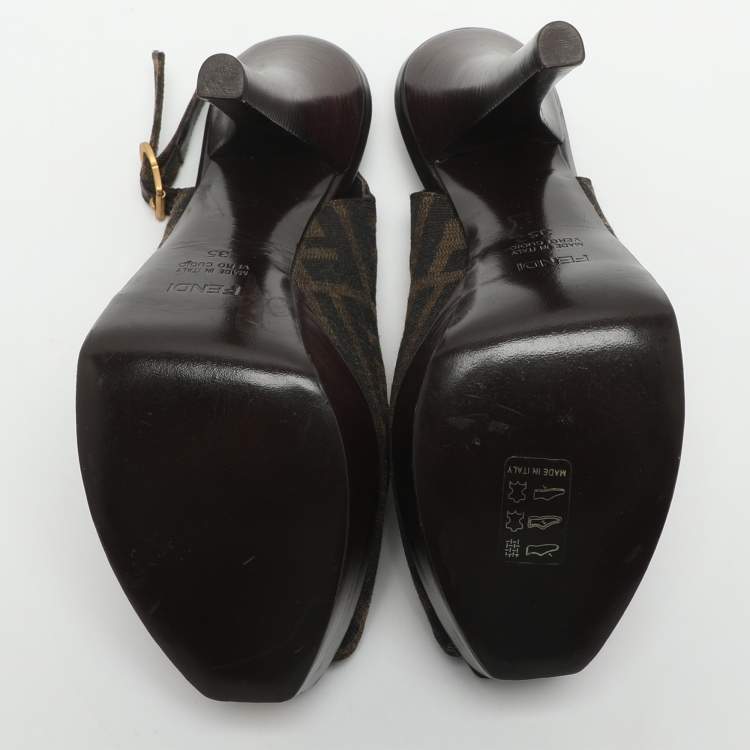 Pre Owned Fendi Fendista Size 35 Brown Zucca Canvas Platform Sandals