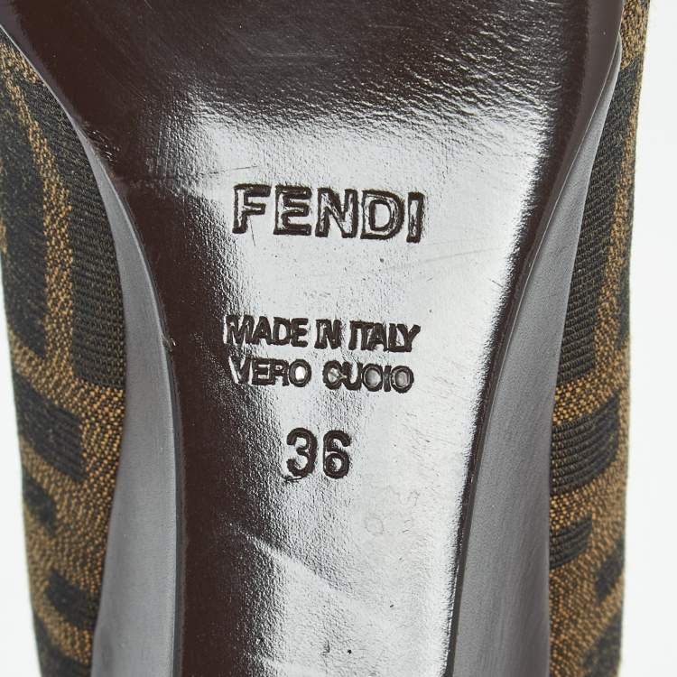 مملوكة مسبقًا Fendi Zucca Size 36 Brown Monogram Canvas and Leather Wedge Pumps