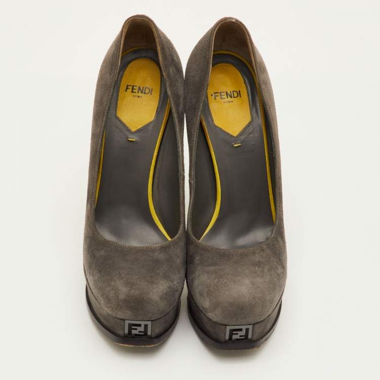 Pre Owned Fendi Fendista Size 38 Grey/Green Suede Platform Pumps