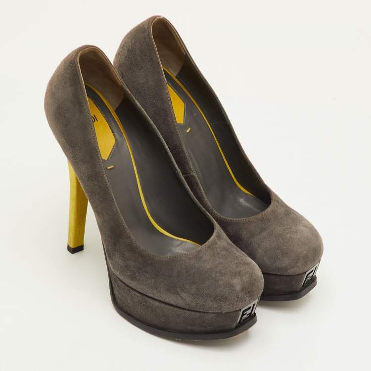 Pre Owned Fendi Fendista Size 38 Grey/Green Suede Platform Pumps