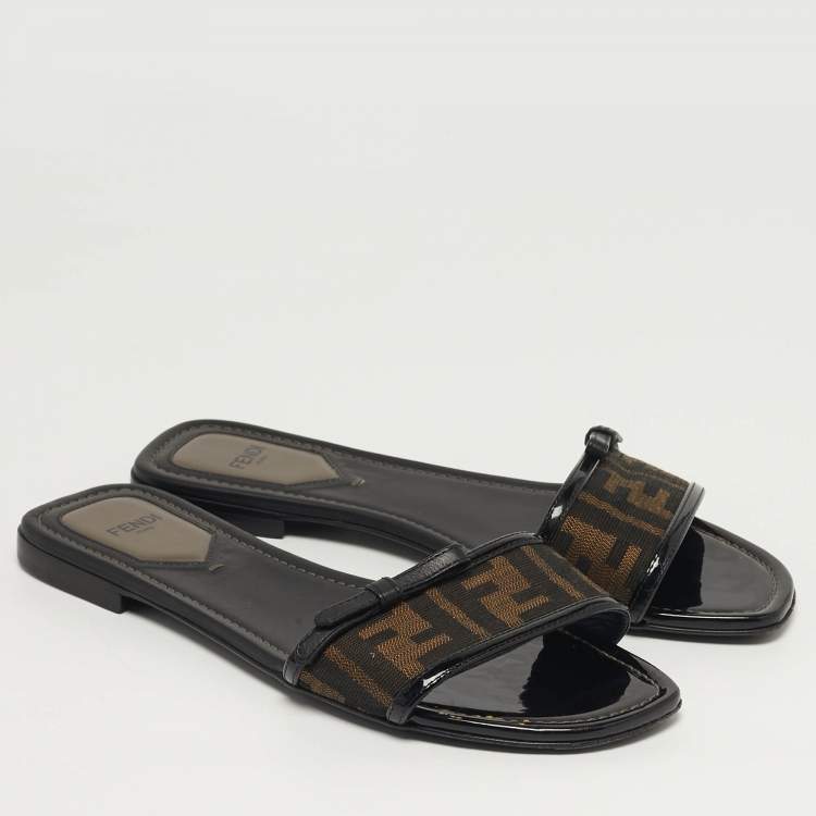 Pre Owned Fendi Size 38.5 Black/Brown Zucca Canvas and Patent Leather Flat Slide