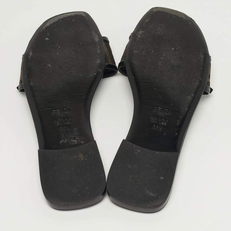 Pre Owned Fendi Size 38.5 Black/Brown Zucca Canvas and Patent Leather Flat Slide