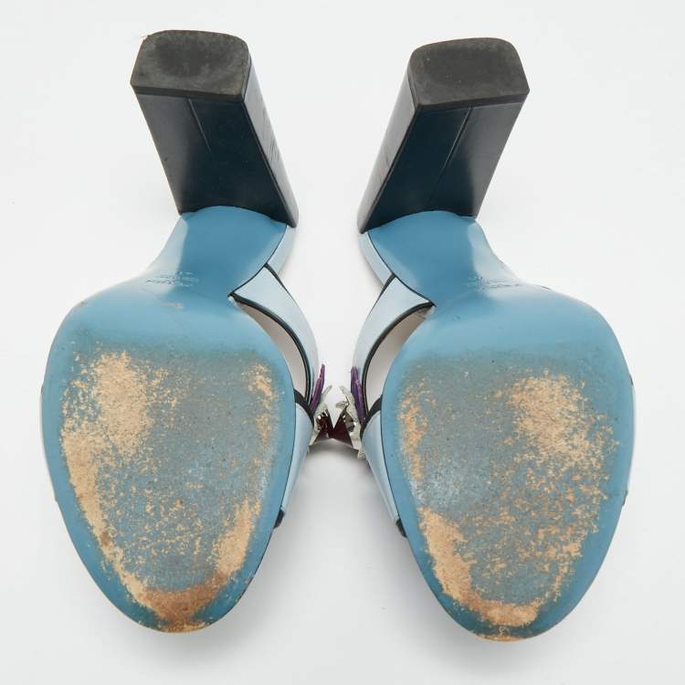 Pre Owned Fendi Flowerland Size 41 Light Blue/Black Leather Criss Cross Slide Sandals