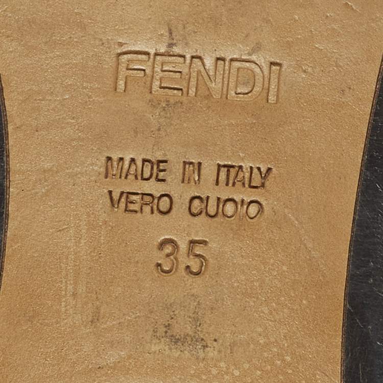 مملوكة مسبقًا Fendi Baguette Size 35 Black/Brown Canvas and Leather Flat Slides