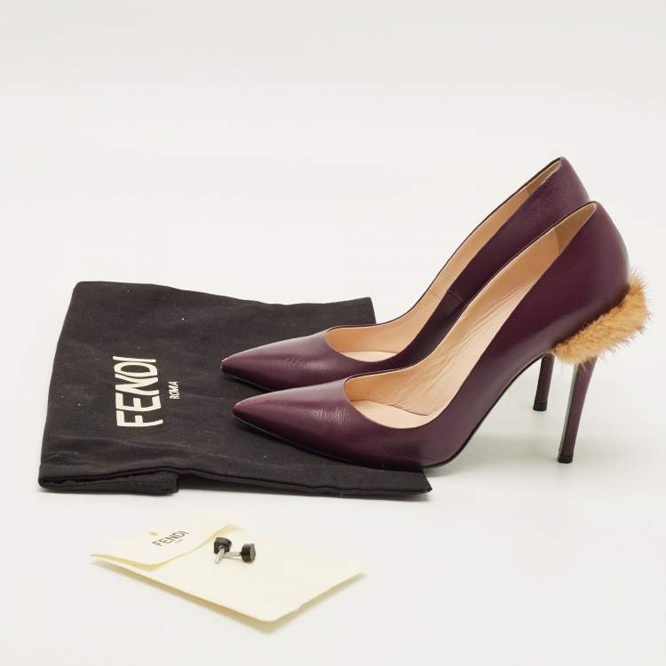 Pre Owned Fendi Size 40 Purple Leather and Mink Fur Pumps