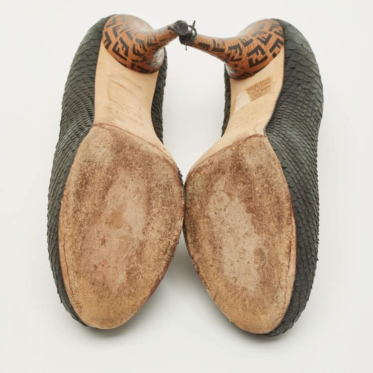 Pre Owned Fendi Fendista Size 40 Grey Python Embossed Leather Platform Pumps