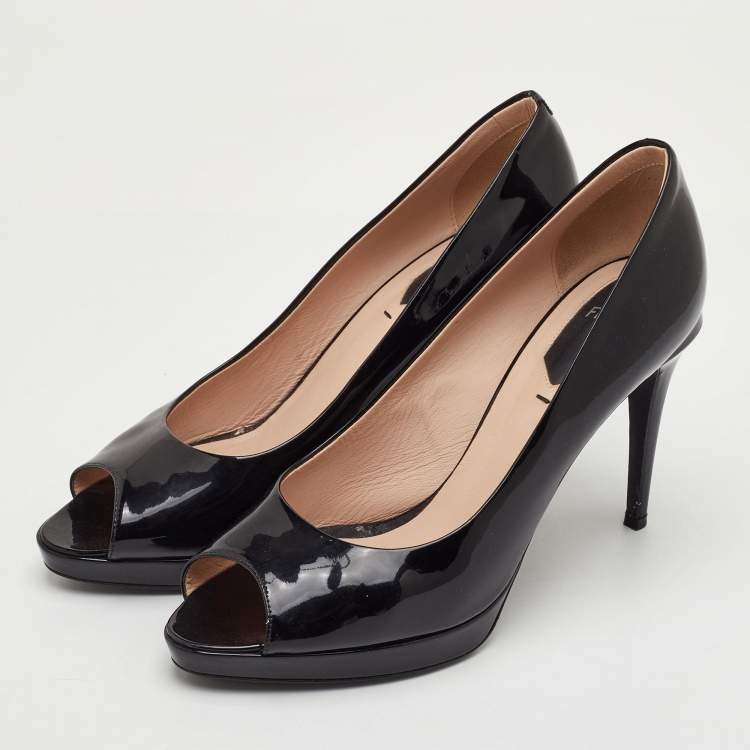 Pre Owned Fendi Size 40 Black Patent Leather Peep Toe Pumps