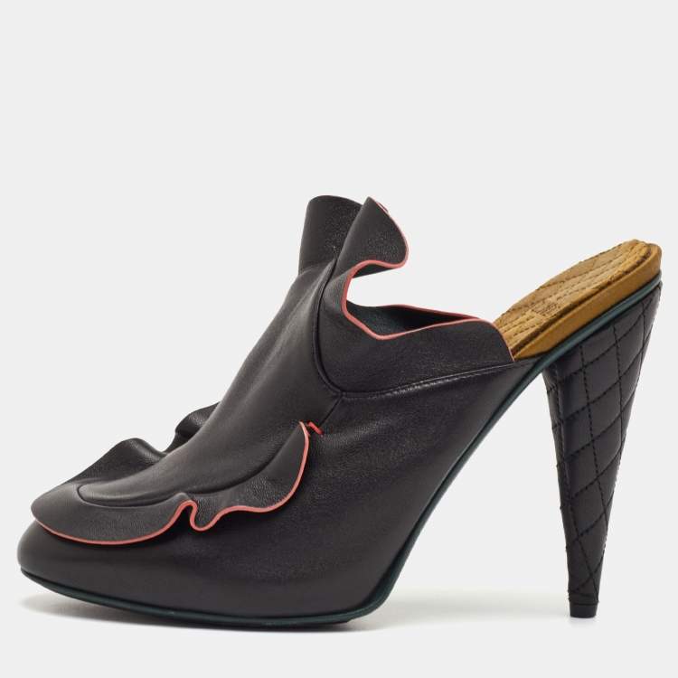 Pre Owned Fendi Size 40 Black Leather Waves Ruffle Platform Mules