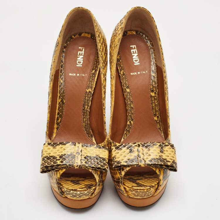 Pre Owned Fendi Bow Size 38 Yellow/Black Python Leather Platform Peep Toe Pumps