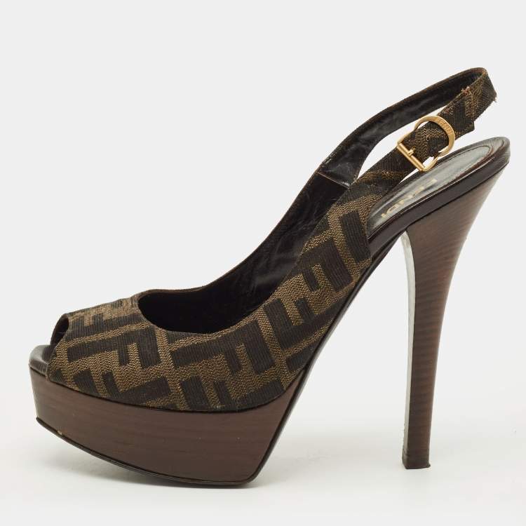 مملوكة مسبقًا Fendi Fendista Size 39 Brown FF Canvas Peep Toe Slingback Pumps