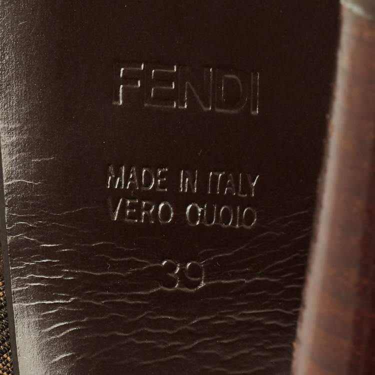 مملوكة مسبقًا Fendi Fendista Size 39 Brown FF Canvas Peep Toe Slingback Pumps