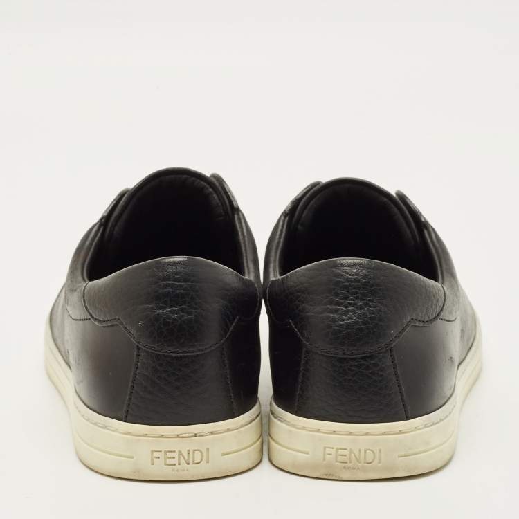 مملوكة مسبقًا Fendi Rockoclick Size 40 Black Leather Slip On Sneakers