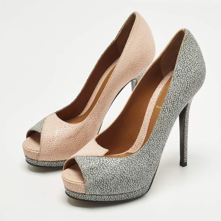 Pre Owned Fendi Fendista Size 38 Grey/Pink Stingray Leather Peep Toe Pumps