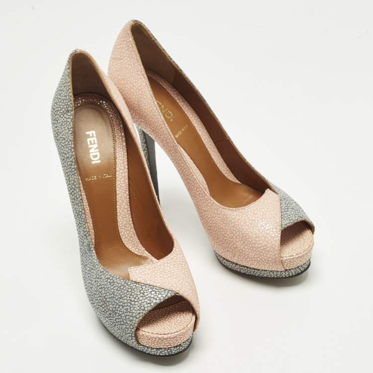 Pre Owned Fendi Fendista Size 38 Grey/Pink Stingray Leather Peep Toe Pumps