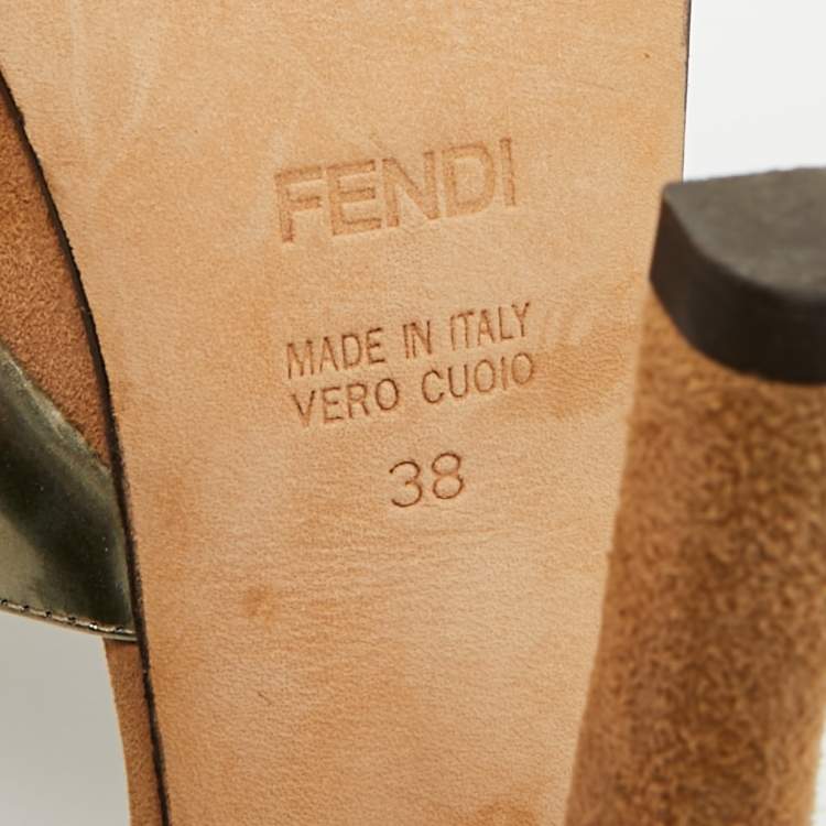 مملوكة مسبقًا Fendi Fendista Size 38 Brown/Gold Leather and Suede Ankle Strap Sandals